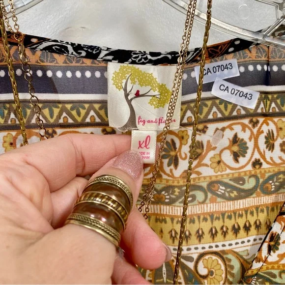 Anthropologie Fig & Flower boho blouse Gypsy southwestern vibe w bell sleeves - Picture 2 of 14